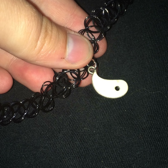 Yin Yang Charm Tattoo Choker - Picture 2 of 3